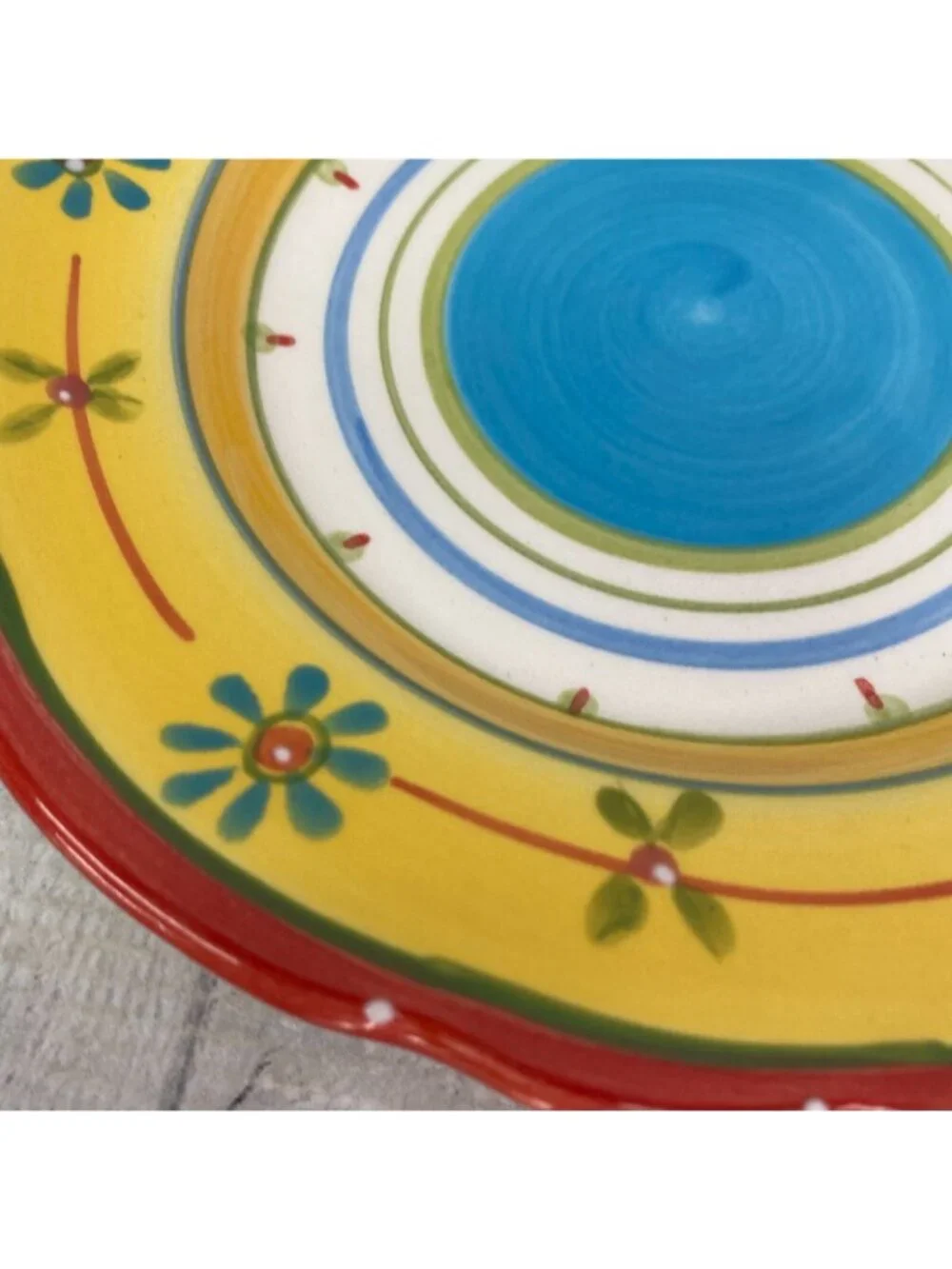 Culinary Arts PETIT JARDIN Yellow Blue Flower Scallop Ceramic Salad Plate Set 4